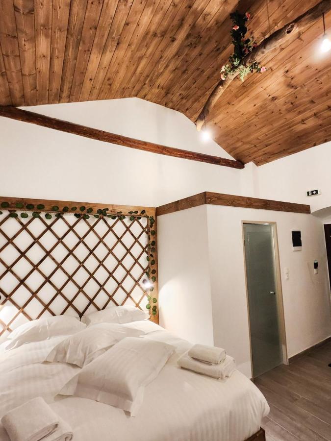 Elia Luxury Rooms Areopoli Esterno foto