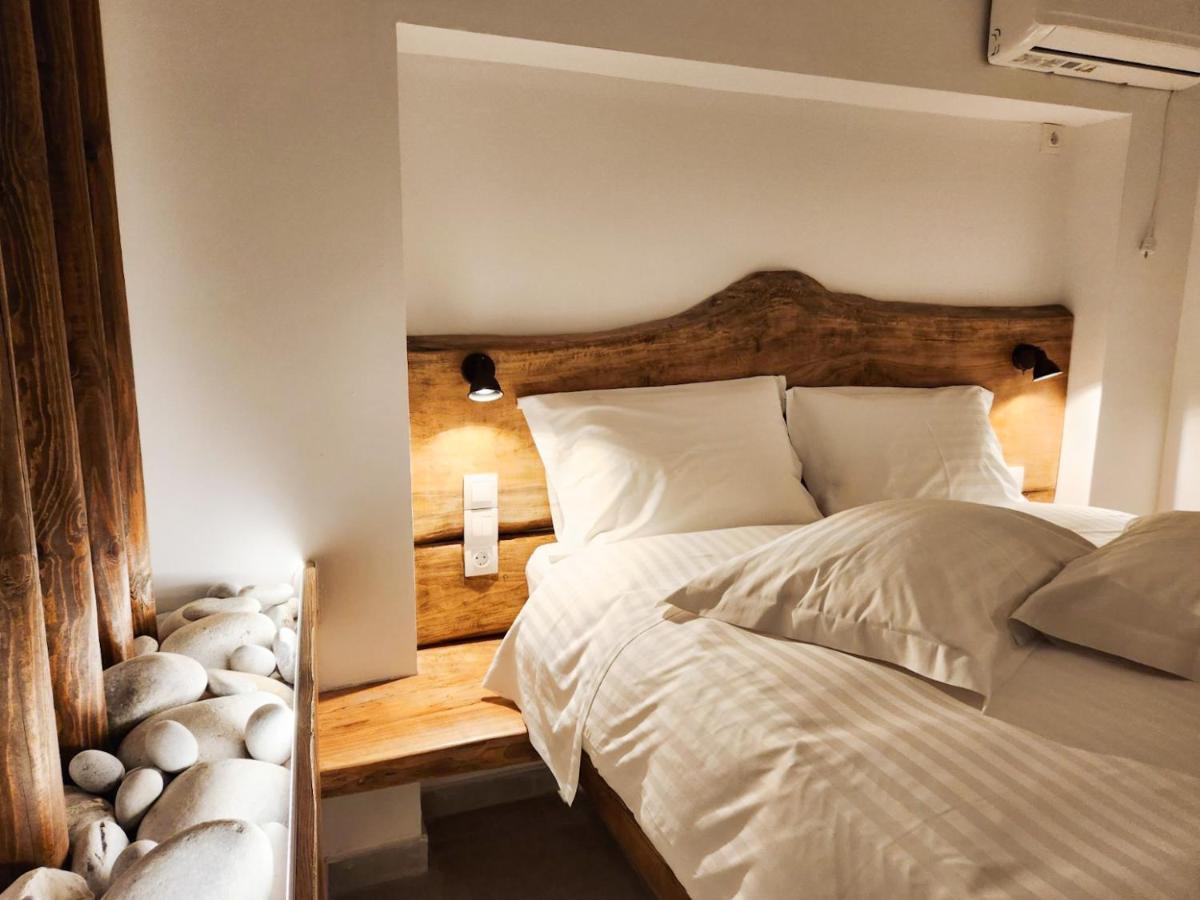 Elia Luxury Rooms Areopoli Esterno foto