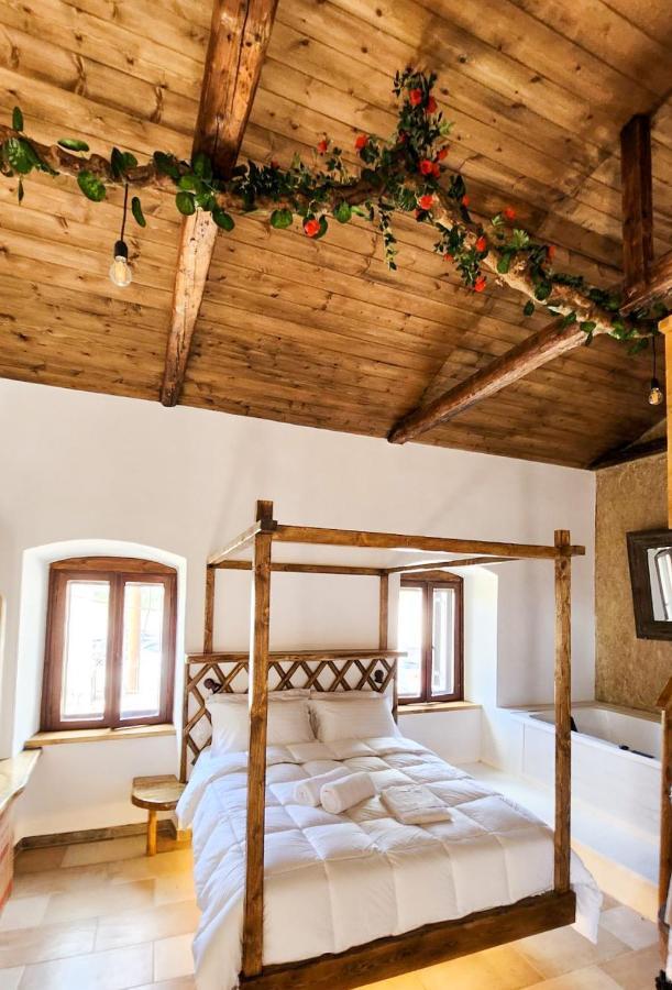 Elia Luxury Rooms Areopoli Esterno foto