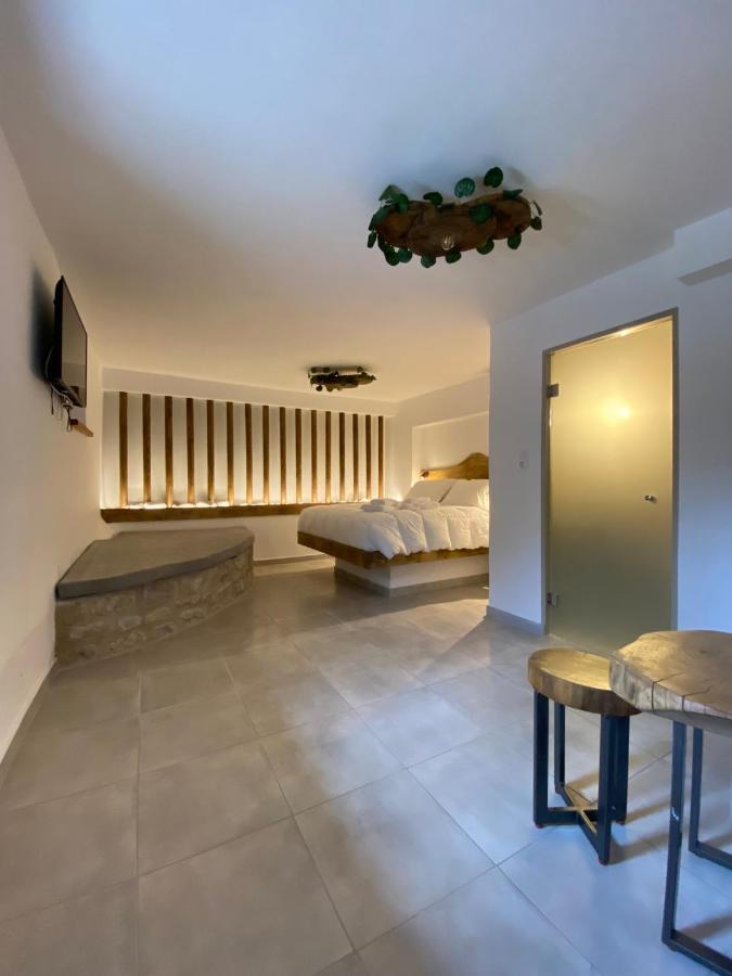 Elia Luxury Rooms Areopoli Esterno foto