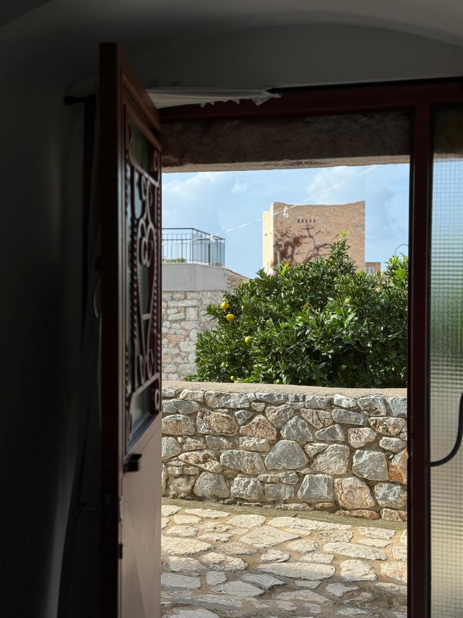 Elia Luxury Rooms Areopoli Esterno foto